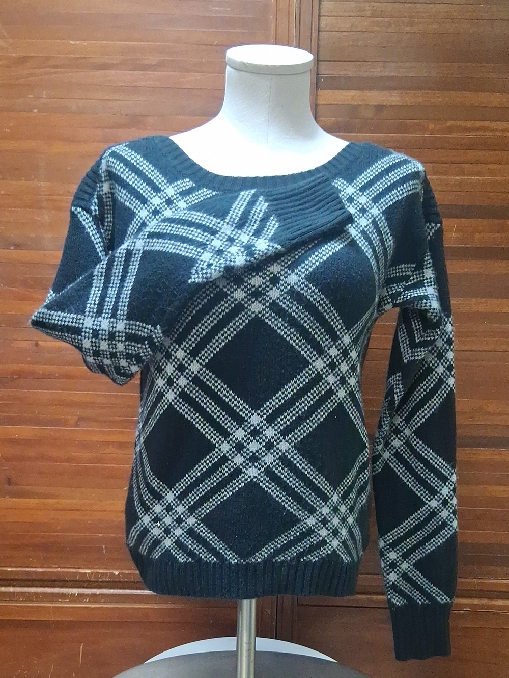 Women's S Mossimo Supply Co. Sweater